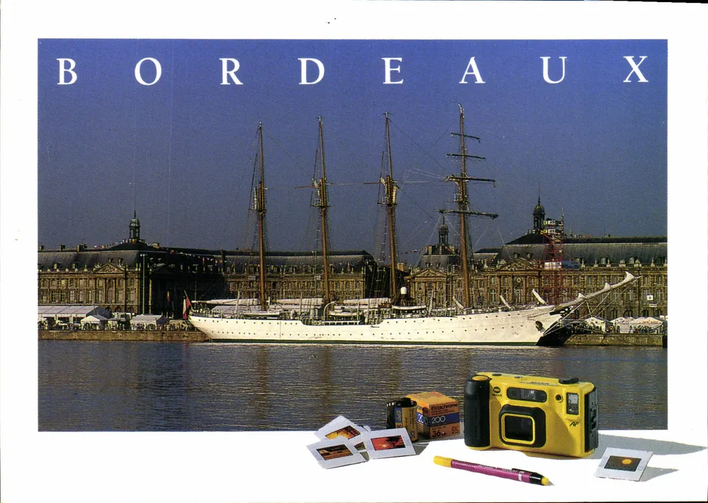 Bordeaux — Porto da Lua — Edições Combier-Macon - Frente