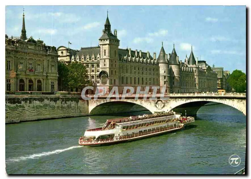 Ponte au Change — vista do rio Sena com barco turístico — Edições P.I. n°132 - Frente