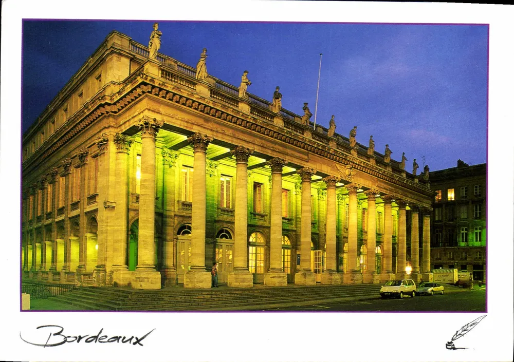 Bordeaux — Hotel de Ville iluminado — Harmonie, criação Jean-François Téoule - Frente