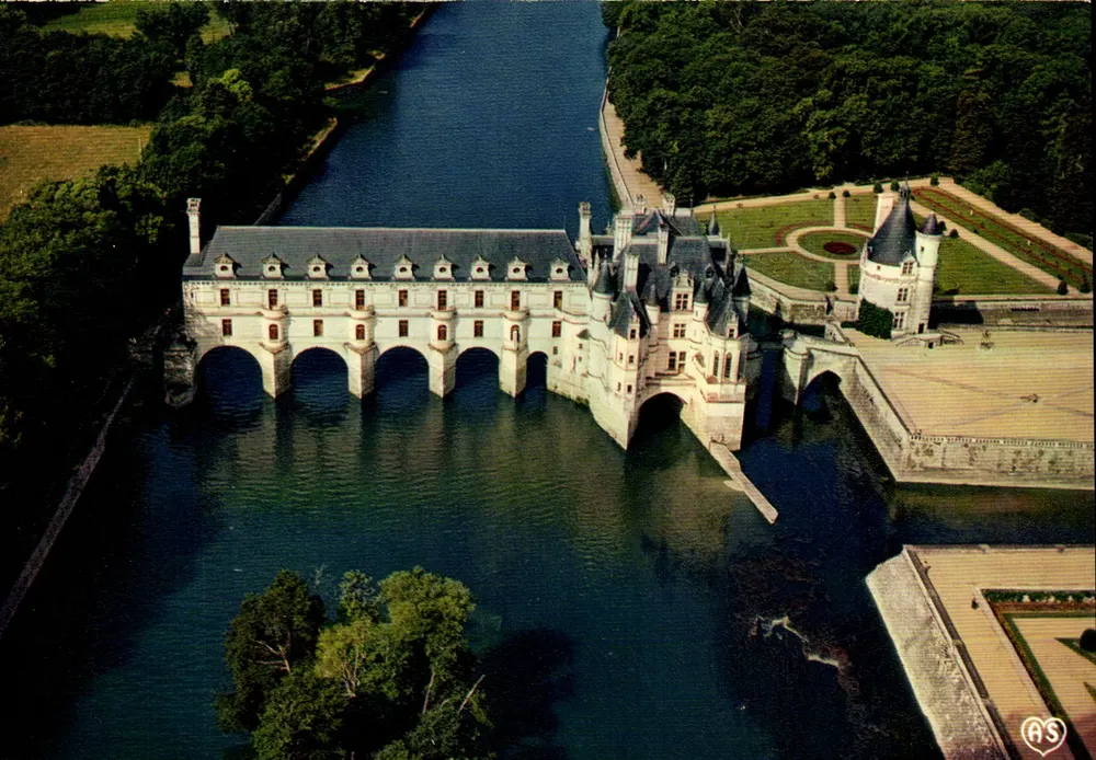Schloss Chenonceau — Luftbild — Artaud Frères, Nantes - Vorderseite