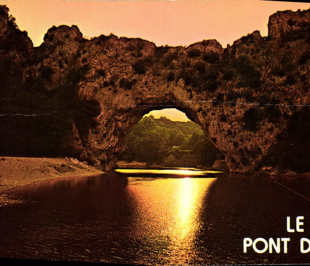 O Arco de Arc — Garganta do Ardèche — Edições 'SL' n°07 - Frente