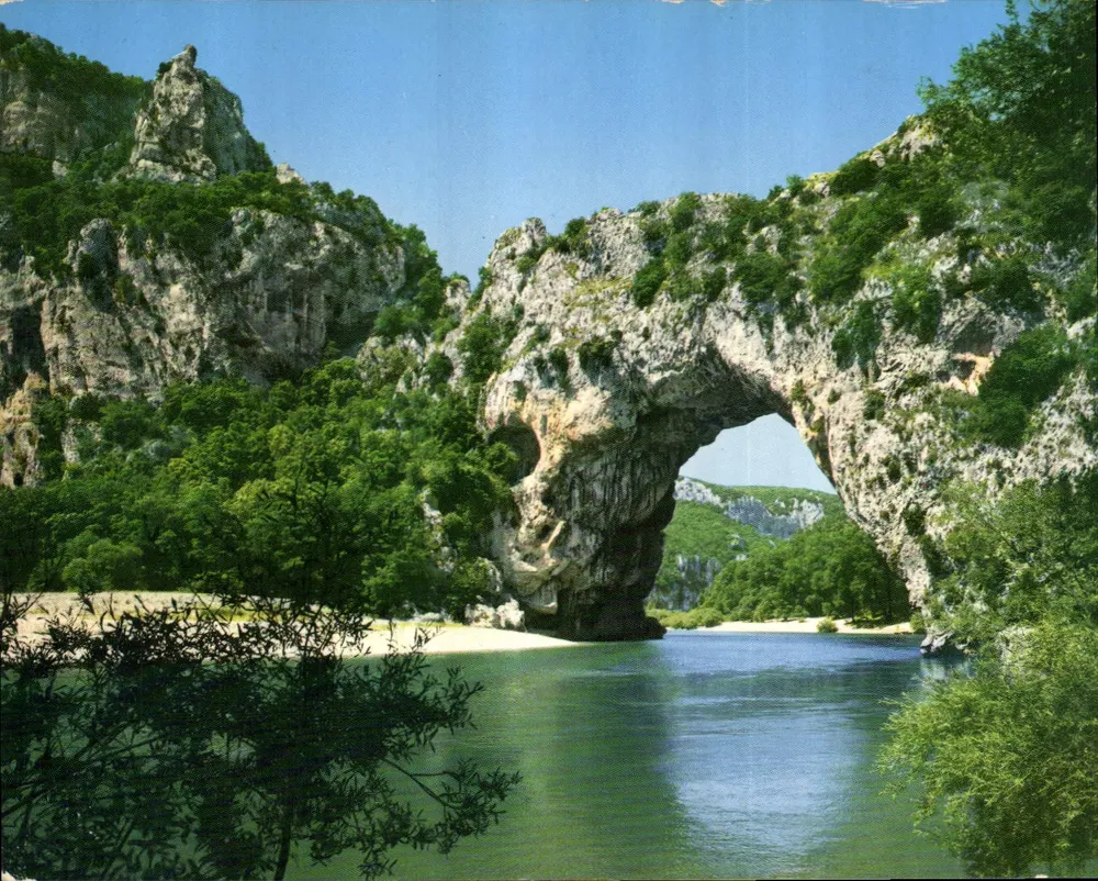 Les Gorges de l'Ardeche — Le Pont d'Arc — Éditions CELLARD - Vorderseite