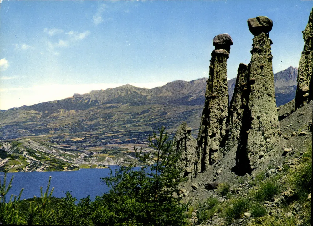 Barragem de Serre-Ponçon — As Moças de Pontis — Edições AMAL — N°804 - Frente