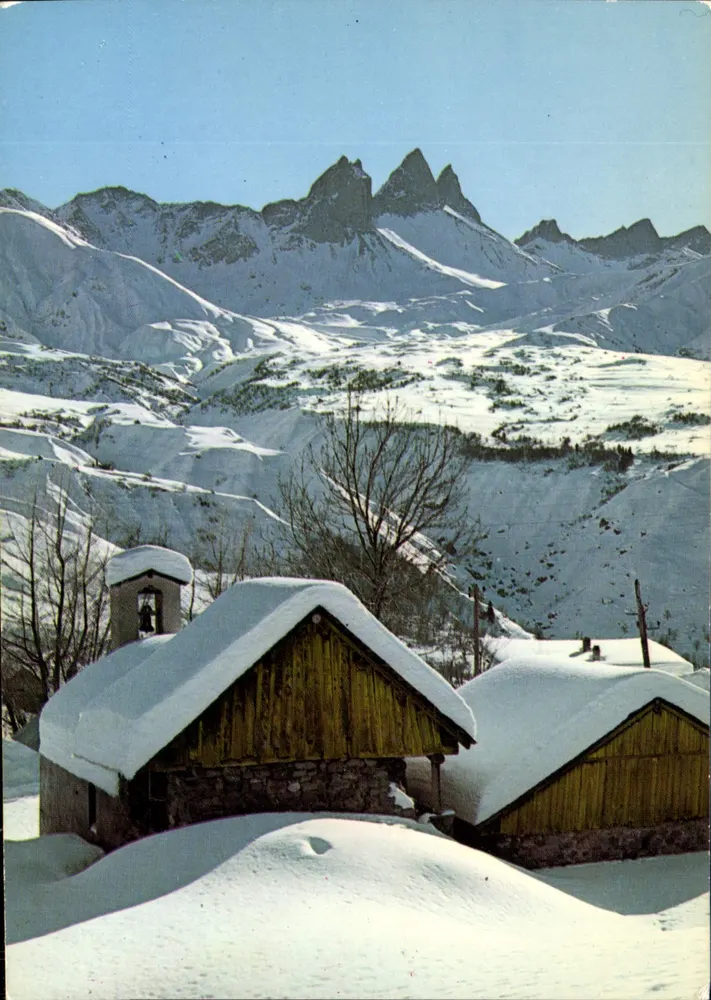 As Aiguilhas de Arves — Vista de inverno — Edições EXPO - FOTO Bernard GRANGE - Frente