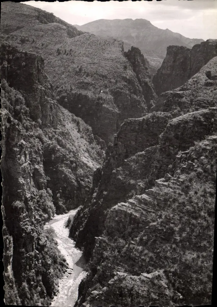 Gorges de Daluis - Le Point Sublime — La Route des Grandes Alpes — Éditions NICE, n°3879 - Vorderseite