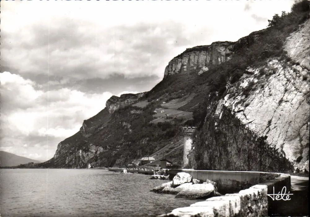Arredores de Aix-les-Bains — A Corniche — Editora TÉLÉ - Frente