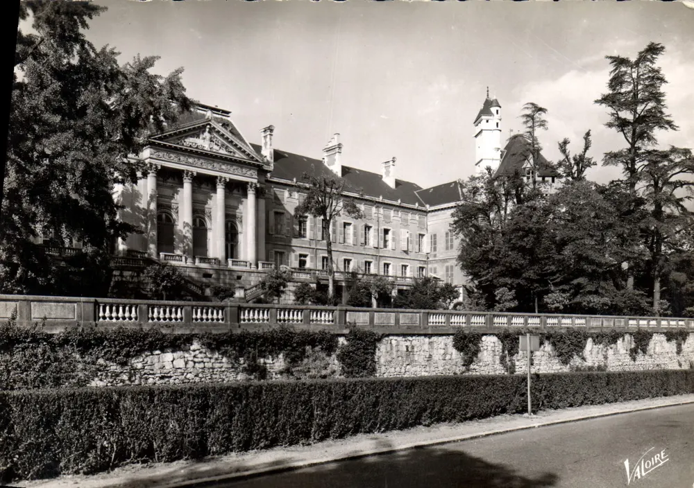 Das Präfekturgebäude in Chambery — Savoie — Editions Valoire, Serie A.805 - Vorderseite