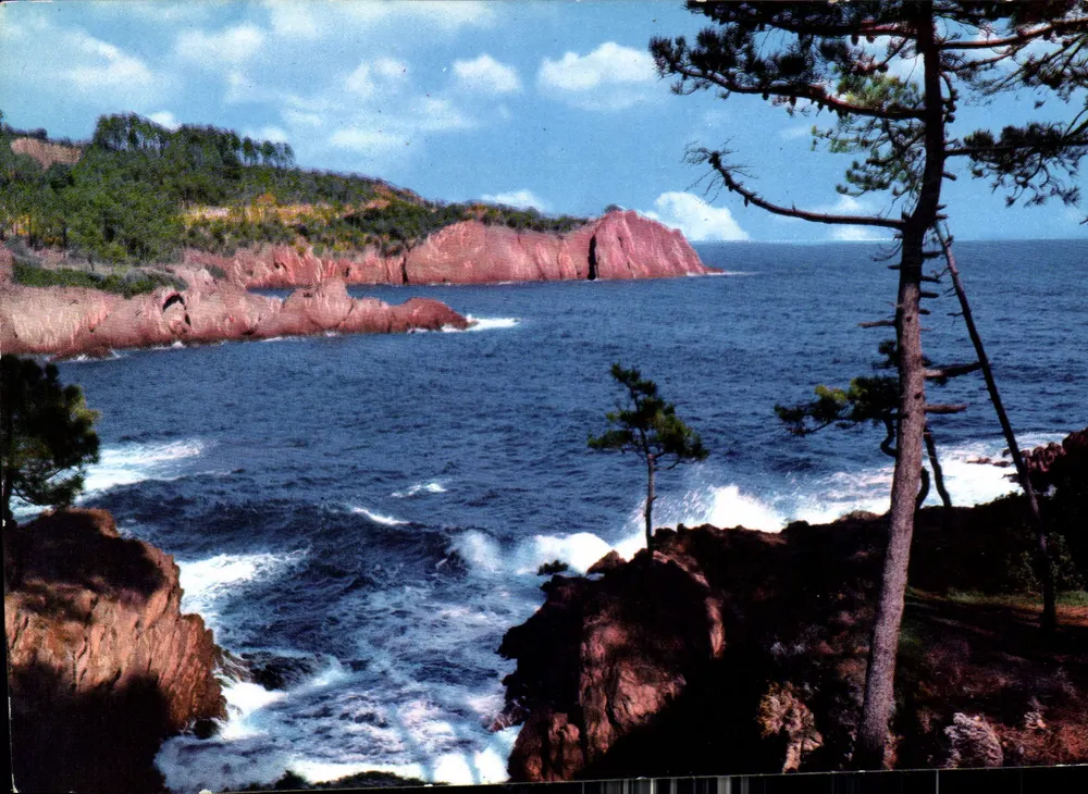Côte d'Azur — L'Esterel e suas rochas vermelhas — Edições S.E.P.T. - 35, Boulilier - Impresso na Itália - Frente
