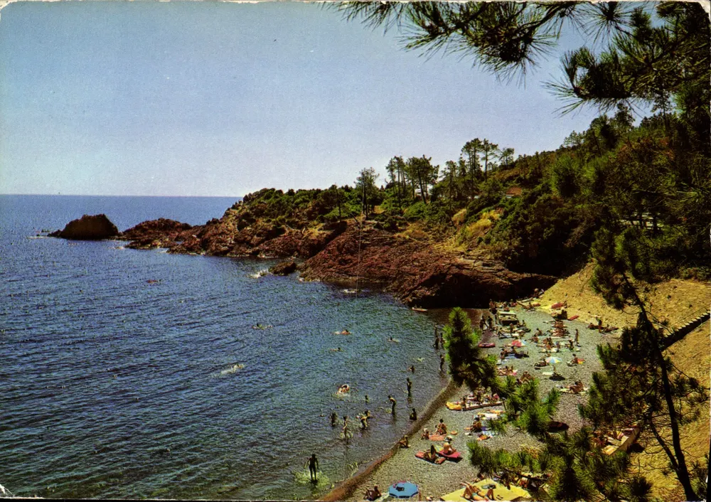 Die Goldene Promenade — Calanque der Rote Felsen — Éditions Art Montluel, Nr. 564 - Vorderseite