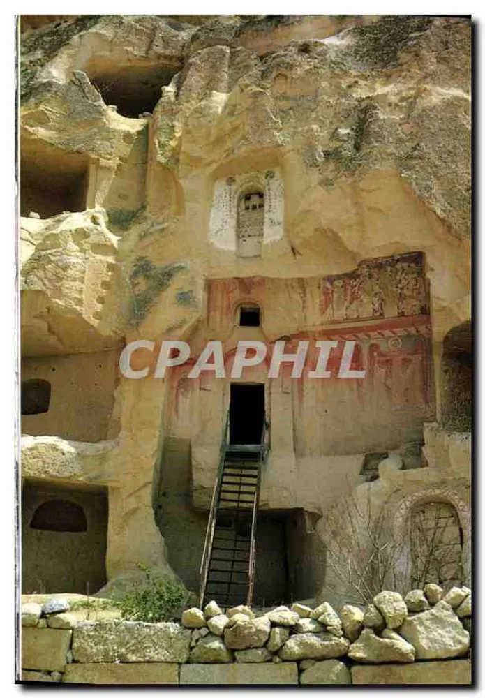 Viviendas excavadas con frescos — Iglesia de Çavuşin, Nevşehir — HİTIT COLOR - Anverso