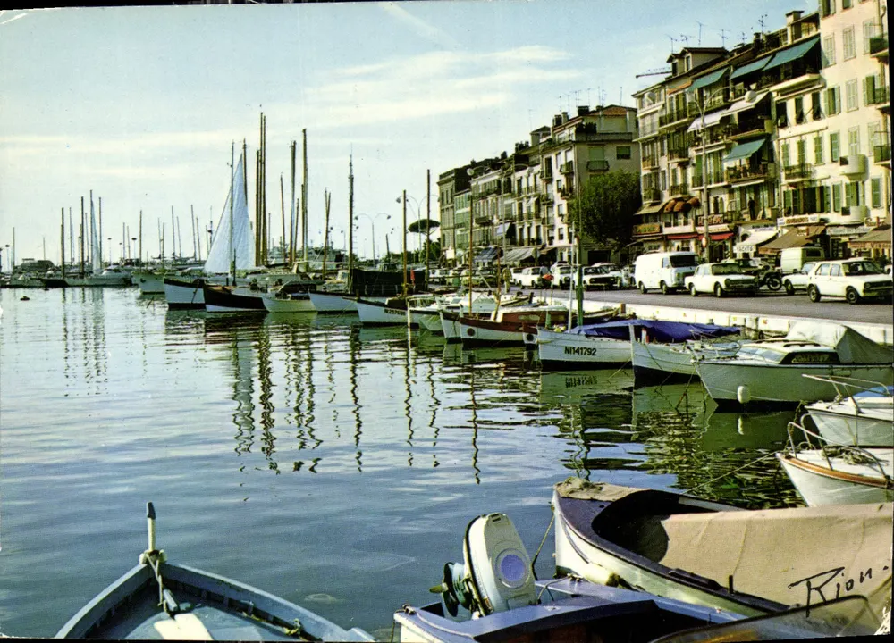 Hafen von Cannes — Quai Saint-Pierre — Ausgabe A. Rion n°83 - Vorderseite