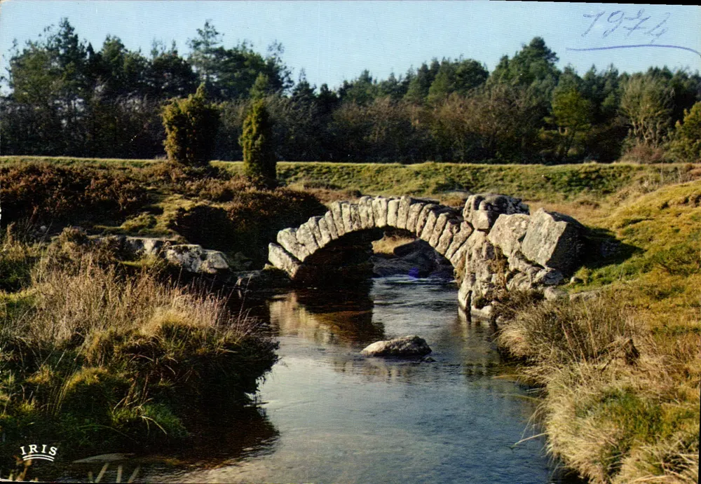 Römischer Gallo-Roman-Brücke — Um Felletin (Creuse) — IRIS - Vorderseite