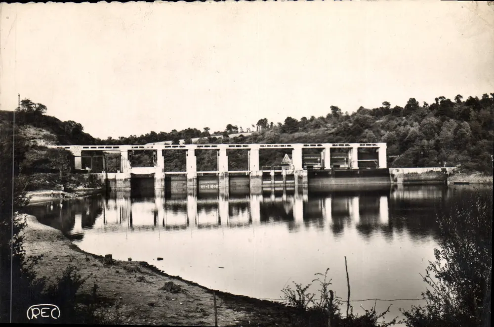 Der Staudamm von La Roche aux Moines — Die malerische Creuse — M. ROUSSEL, Châteauroux - Vorderseite