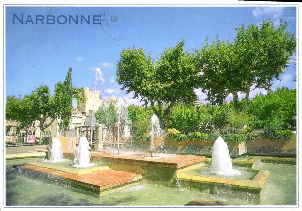 NARBONNE — Fontaine de l'Esplanade — Éditions Saint-Clement - Recto