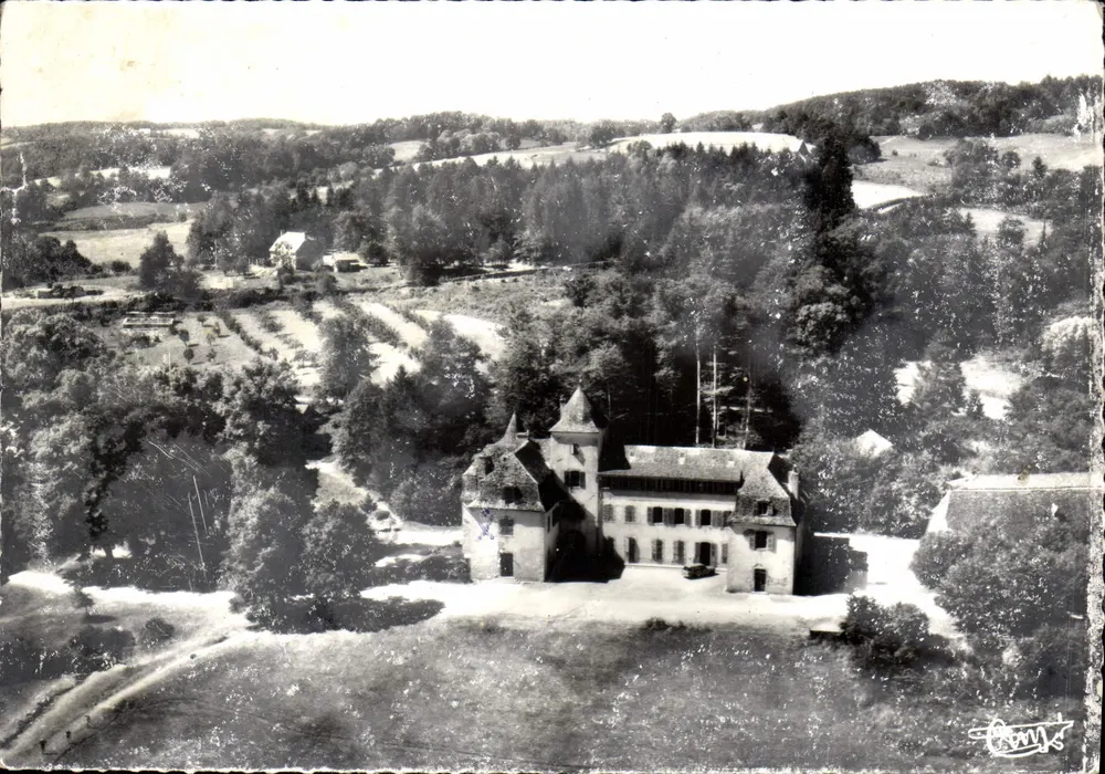 Schloss Fargues — Allgemeine Luftaufnahme — Combière (15) Serie 327-47 - Vorderseite