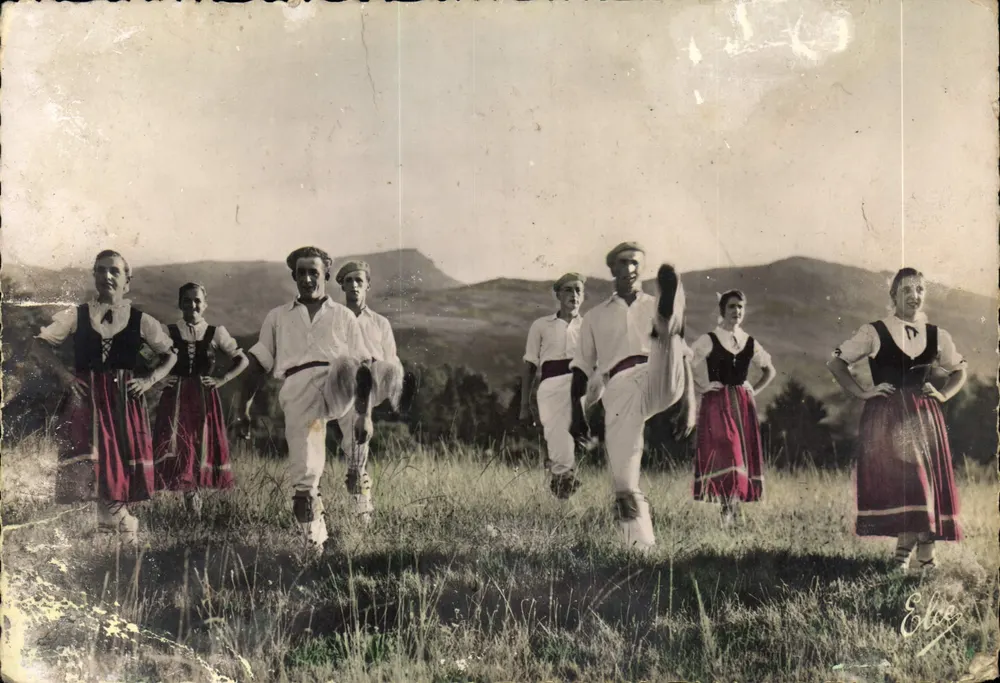 Danzas vascas — Saint-Jean-de-Luz — L. CHATAGNEAU - Anverso