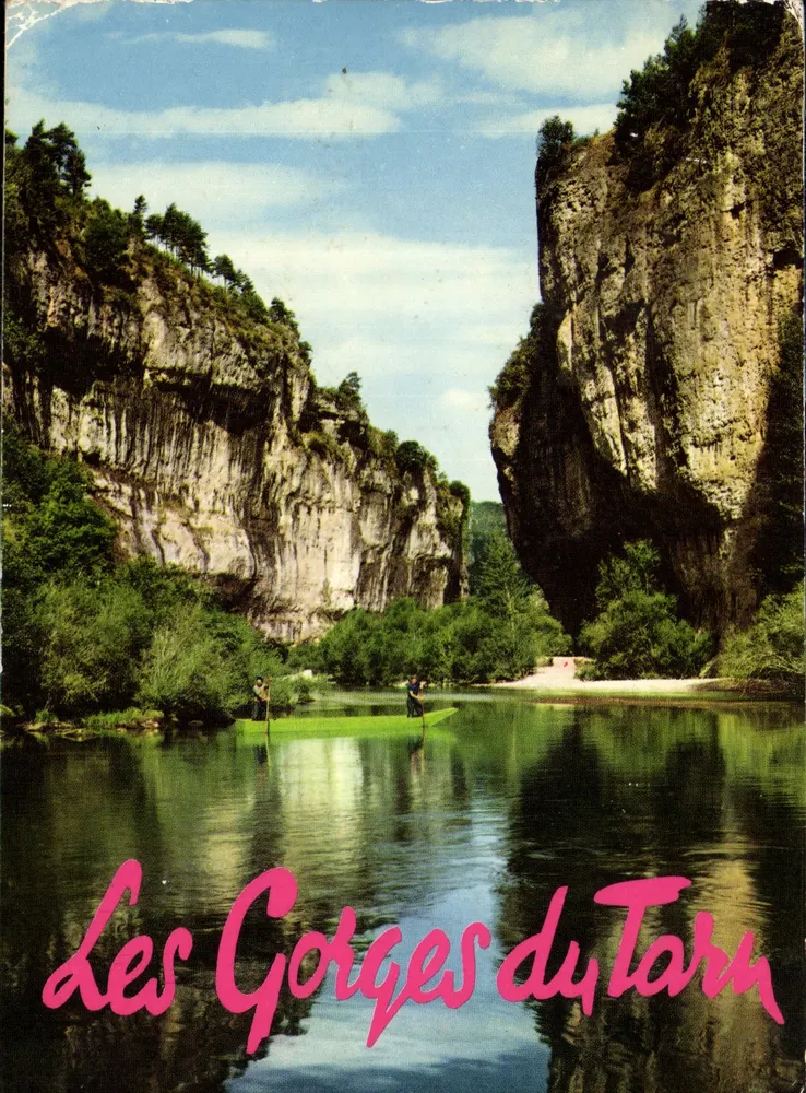 Las Gorges du Tarn — vista de los estrechos — Sociedad de Tarjetas Postales APA-POUX - Anverso