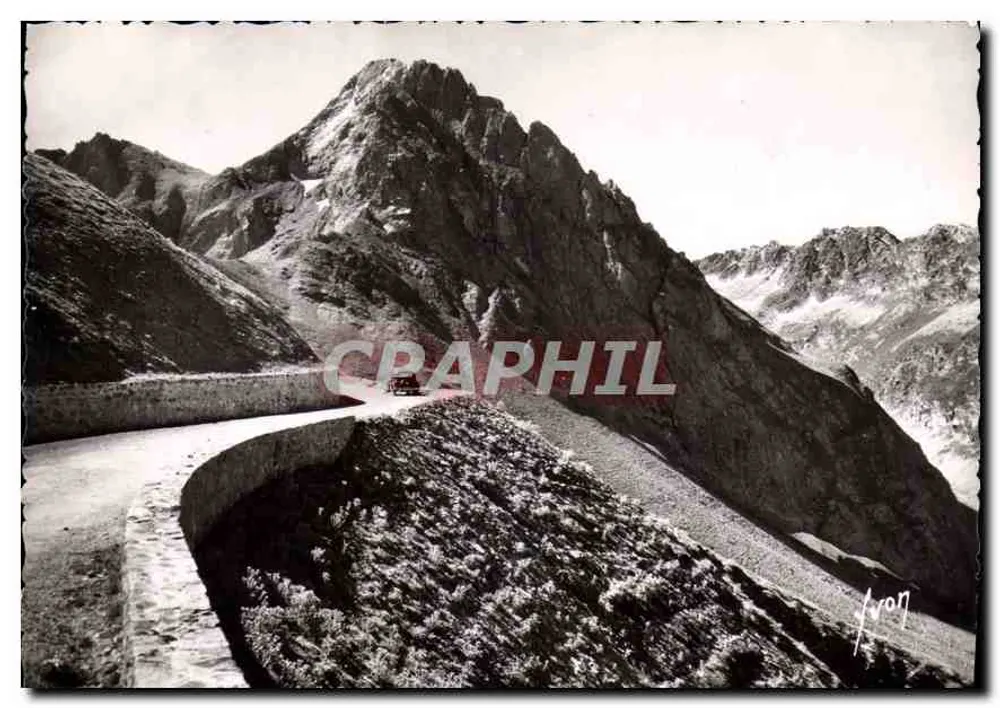 Der Tourmalet (Hohe Pyrenäen) — Die Straße bei der Ankunft am Pass (2114 m) — Les Épiciens d'Art, Paris - Vorderseite