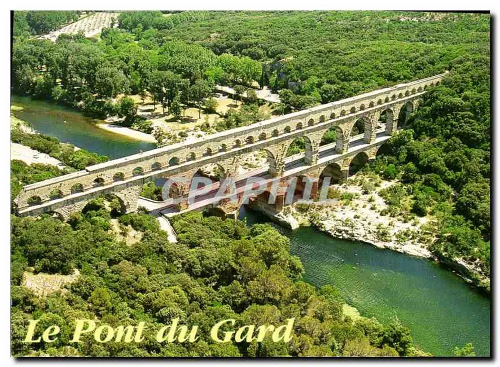 O Pont du Gard — vista aérea - Frente