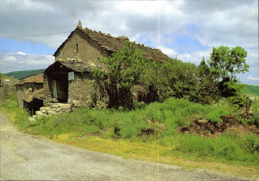 Steinhaus — Saint-André-de-Valbonne — Éditions Dino - Vorderseite