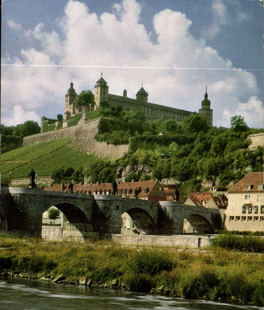 Würzburg — Alte Mainbrücke und Festung Marienberg — Mez - Vorderseite