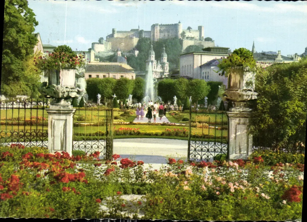 Salzburg — Mirabellgarten met vesting — JHR REISEZEIL - Voorkant