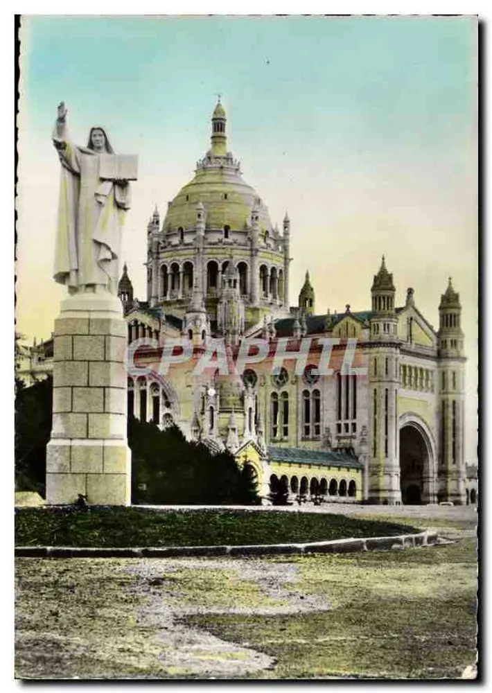 Basilika von Lisieux — Statue der Heiligen Thérèse am Eingang des Platzes — Edition B.S.I.L. - Vorderseite