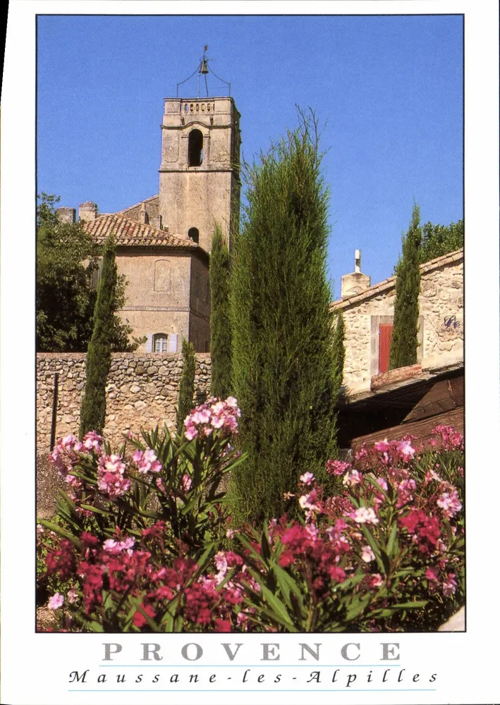 Maussane-les-Alpilles — Kirche und Gärten — Provence-Alpes-Côte d'Azur - Vorderseite