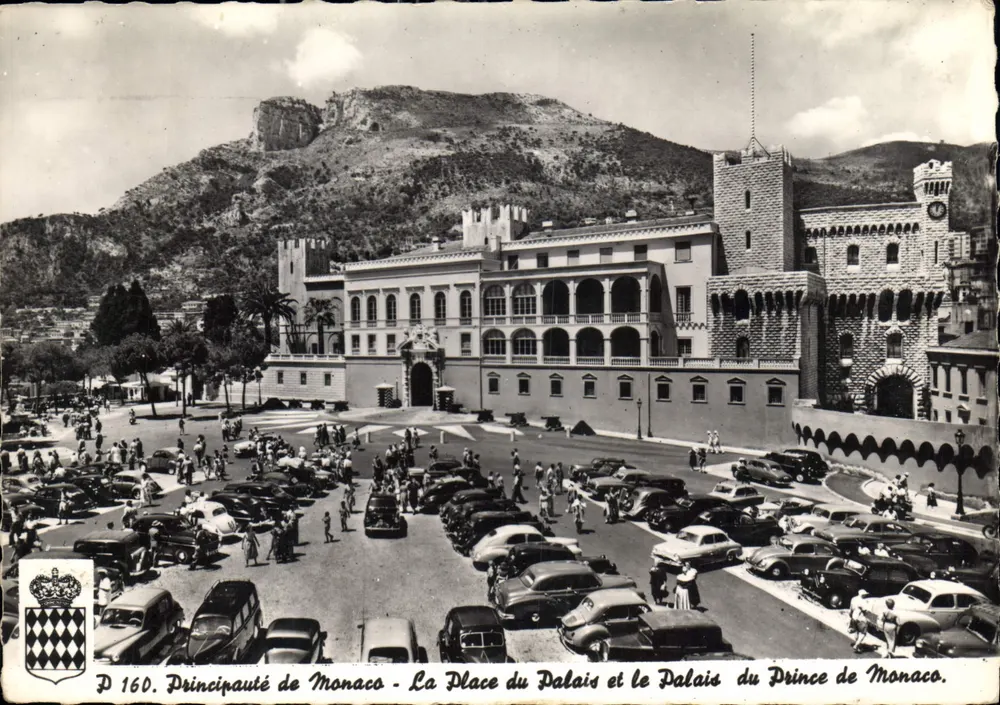 Fürstentum Monaco - Die Palastplatz und das Fürstentumspalast von Monaco — D 160, Verlag Couronne du Blason Méditerranée - Vorderseite