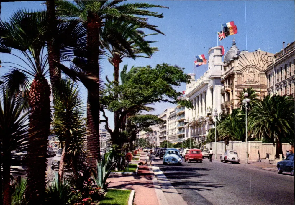 Die Promenade des Anglais — Nice — Edition Y.P. A. Nîmes - Vorderseite