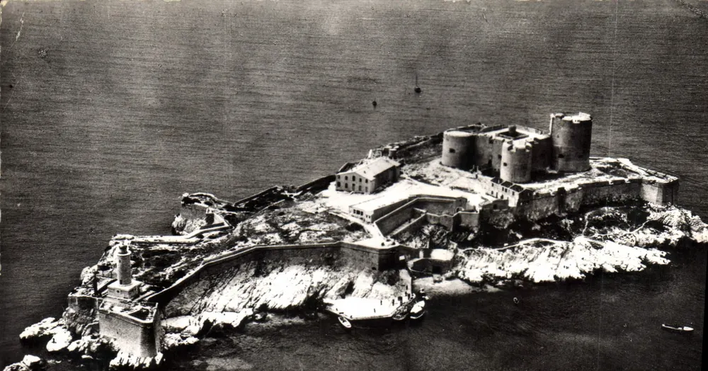 Die Insel und das Schloss If — Luftaufnahme — Service Ansichtskarten Alexandre Delvert - Vorderseite