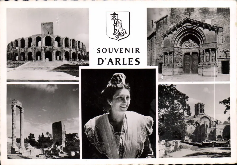 Arles — Lembrança de Arles — Edições de Luxo Lavelle & Cie - Frente