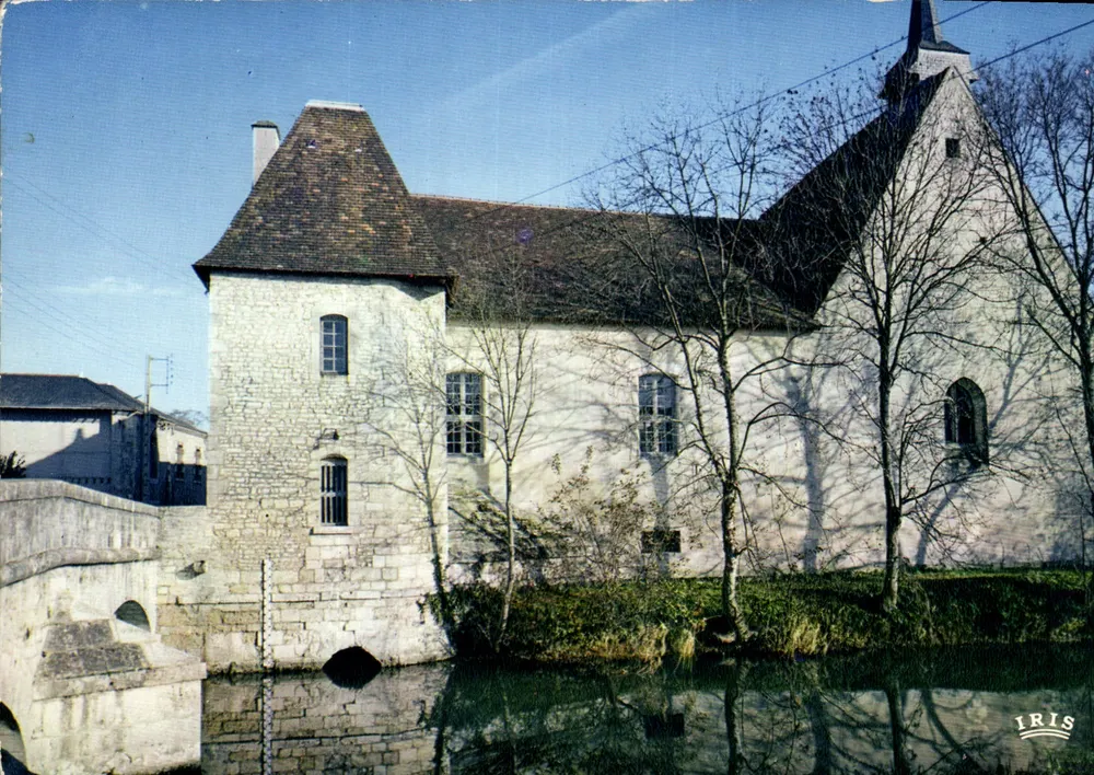 Issoudun - O Museu Saint-Roch — XII-XVII séculos — Edições Théolac, n° A 4 - Frente