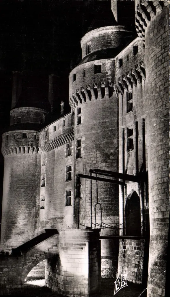 Schloss Langeais — beleuchtet — L.D. 8281 - Vorderseite