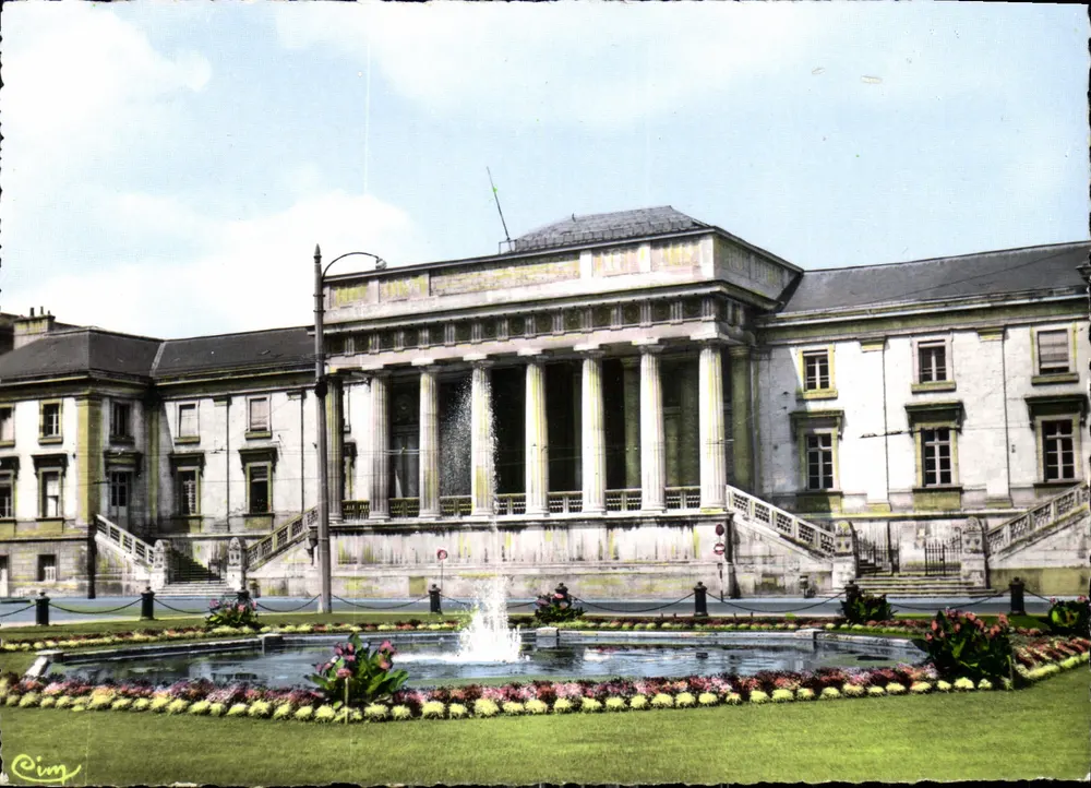 O Palácio de Justiça em Tours — editor Cim, n°37 - Frente