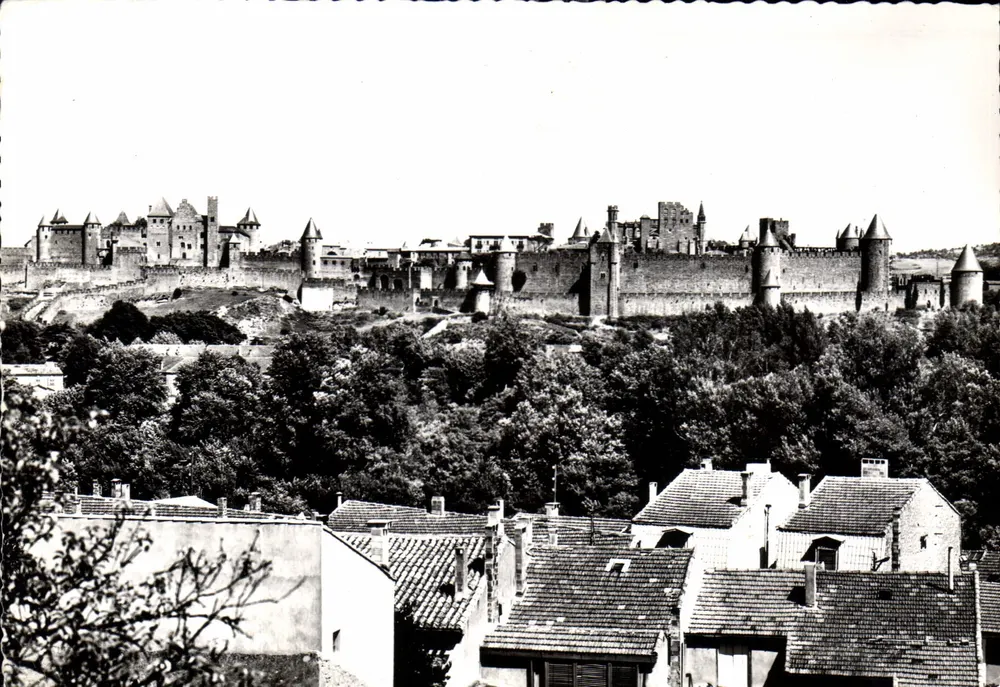 Carcassonne — Vista geral da Cidade — Edições J. Lorthière - Frente