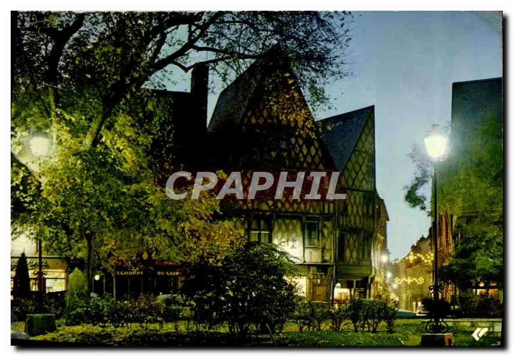 Bourges (Cher) — Velhas casas ao crepúsculo — Edições CAP THEOJAC - Frente