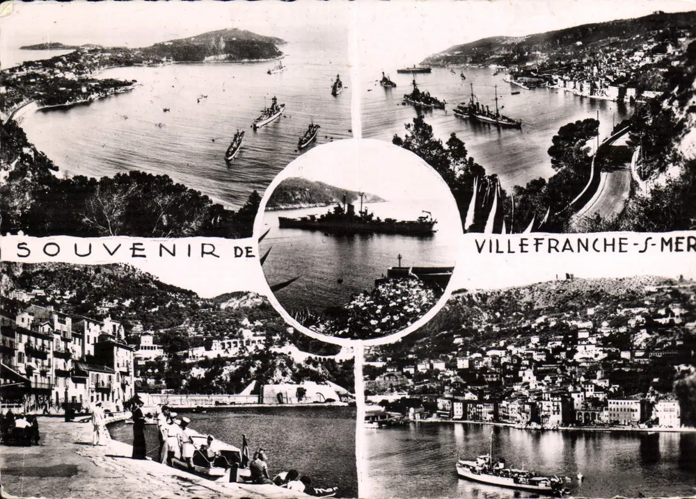 Villefranche-sur-Mer — vista panorâmica com navios — Lembrança de Villefranche-sur-Mer - Frente