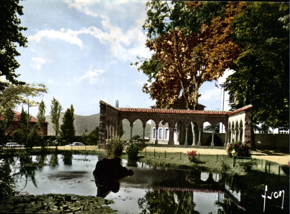 Saint-Gaudens (Haute-Garonne) — Der öffentliche Garten und der Cloister — YVON Art Editions - Vorderseite