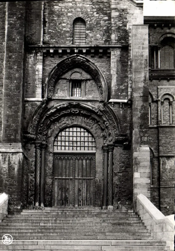 Tournai — Die Kathedrale, Die Mantille-Tür (11. Jahrhundert) — Anciens Éléments, Brüssel, Nr. 13 - Vorderseite