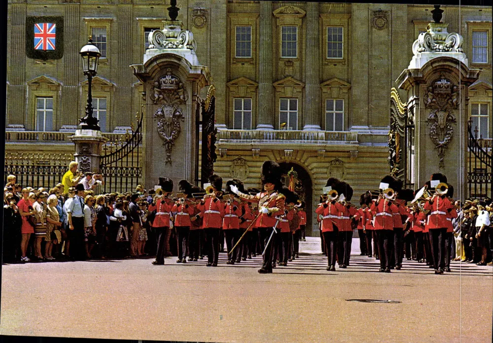 Die Parade der Königinsschutztruppen — London — FISA - Großbritannien - n°60 - Vorderseite