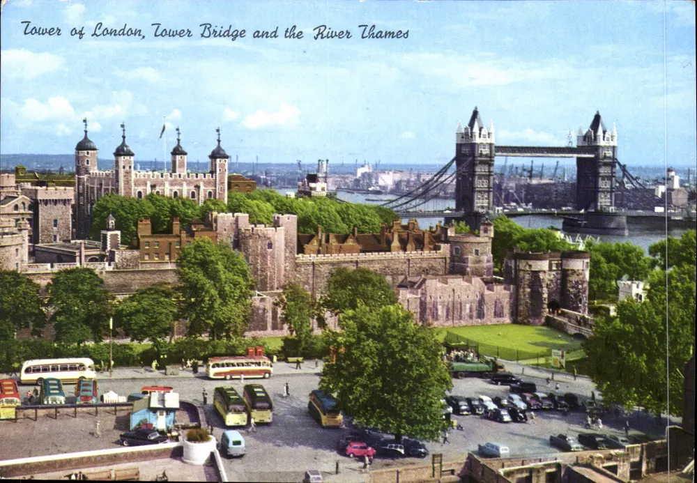 Tower of London, Tower Bridge und der River Thames — Young's Photo Reproductions, L43 - Vorderseite