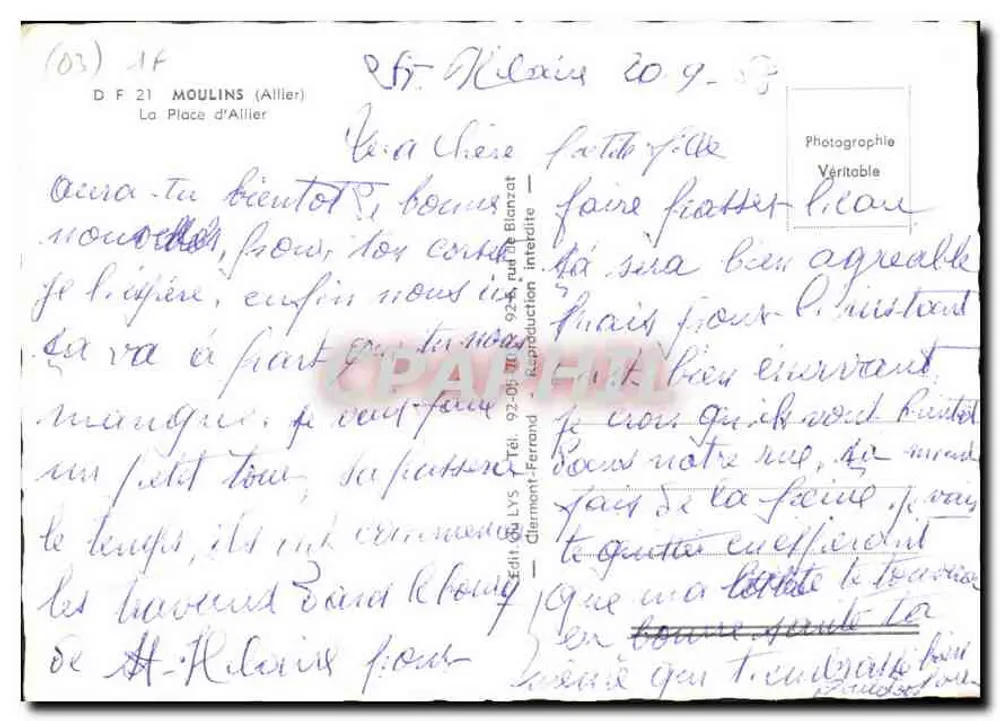 Place d'Allier — vue de la fontaine et de l'église — Éditeur : Charmont-Ferrand - Verso