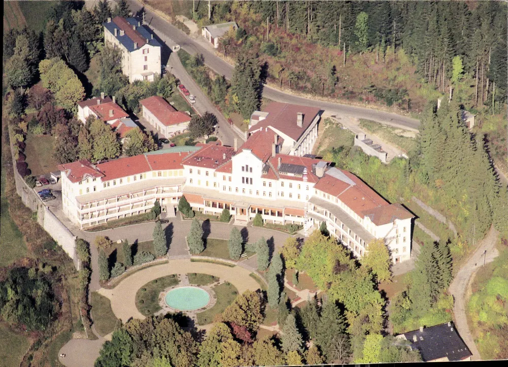 Felix Mangini-Krankenhaus — Hauteville-Lompnes — Photo Lutz - Vorderseite