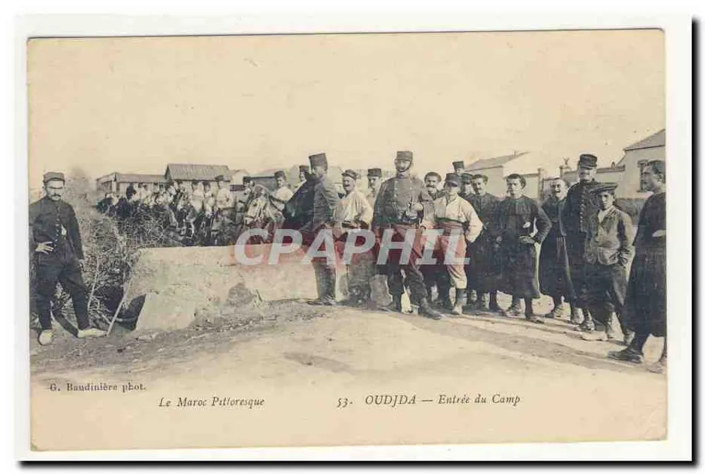 Oudja — Eingang zum Lager — Le Maroc Pittoresque, n°53, G. Baudinière phot. - Vorderseite