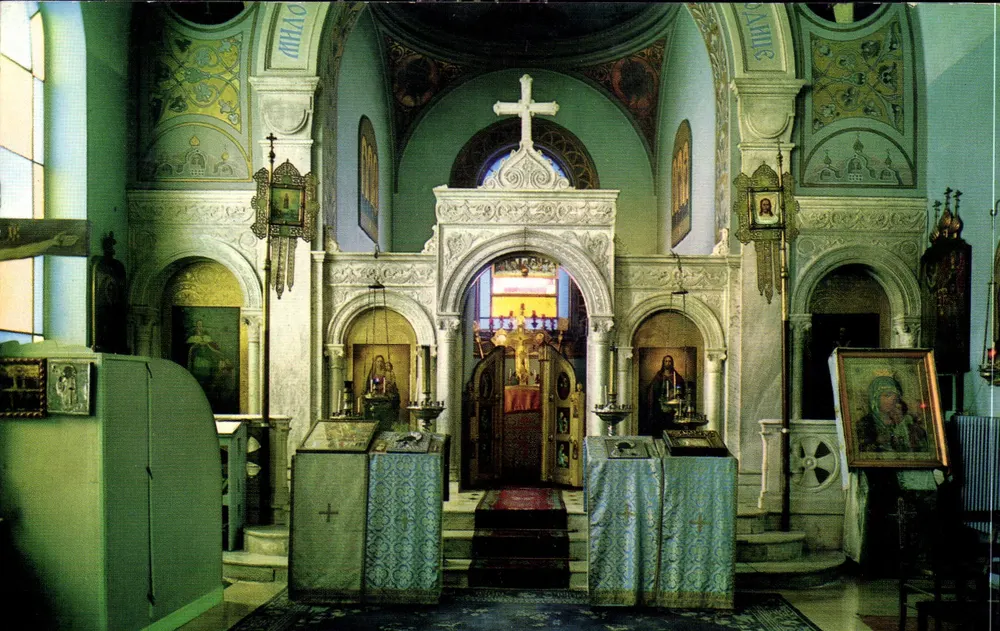 Die orthodoxe Kirche in Menton — Innenansicht — Editions MAR, Nice - Vorderseite