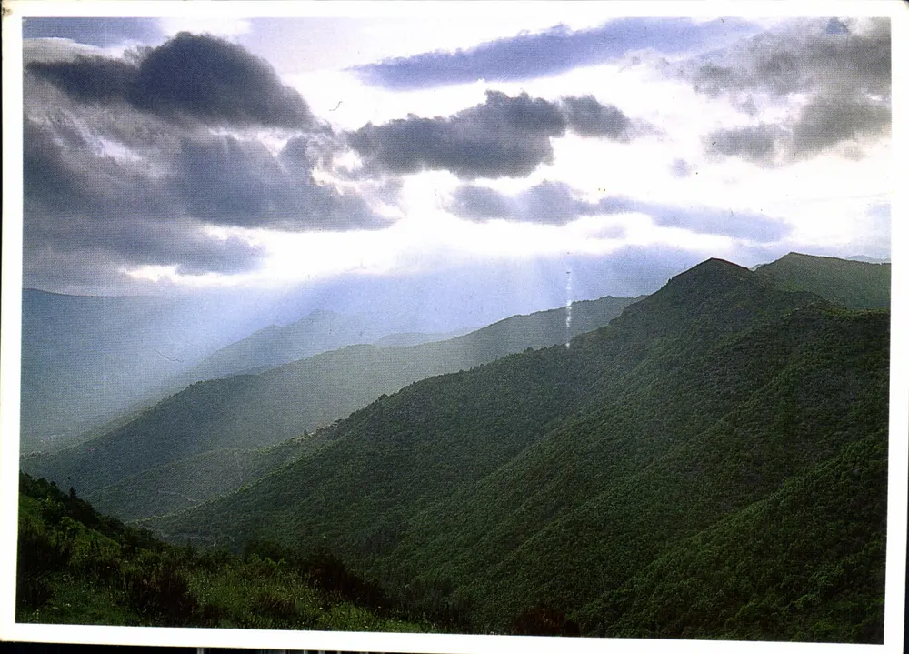 Pôr do sol sobre Fenouillet — Cévennes — Foto Claude Fournier - Frente
