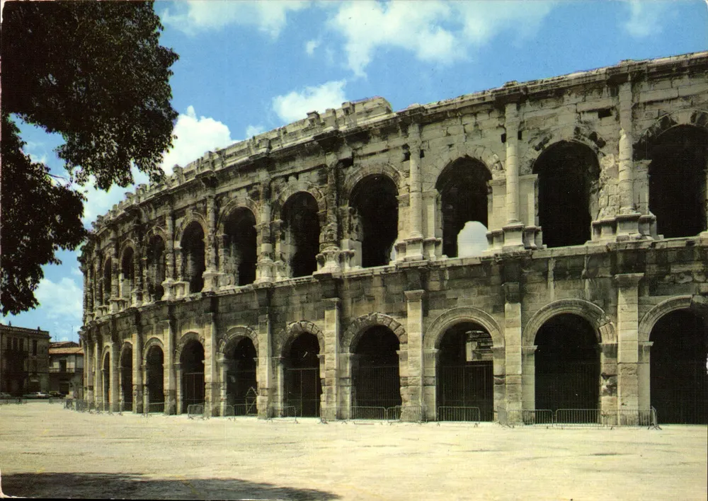 Les Arènes. Römisches Amphitheater — Ende des 1. Jahrhunderts n. Chr. — Editions Gaud, n° 30.189.02 - Vorderseite