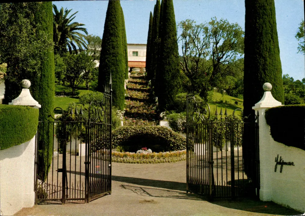 Portal de um jardim em Le Cannet — Côte d'Azur — edições SIMBA - Frente