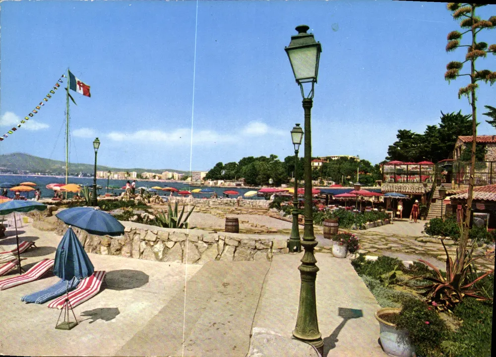 Juan les Pins — Cap d'Antibes — Éditeur ELLE G, série 7-172 - Frente